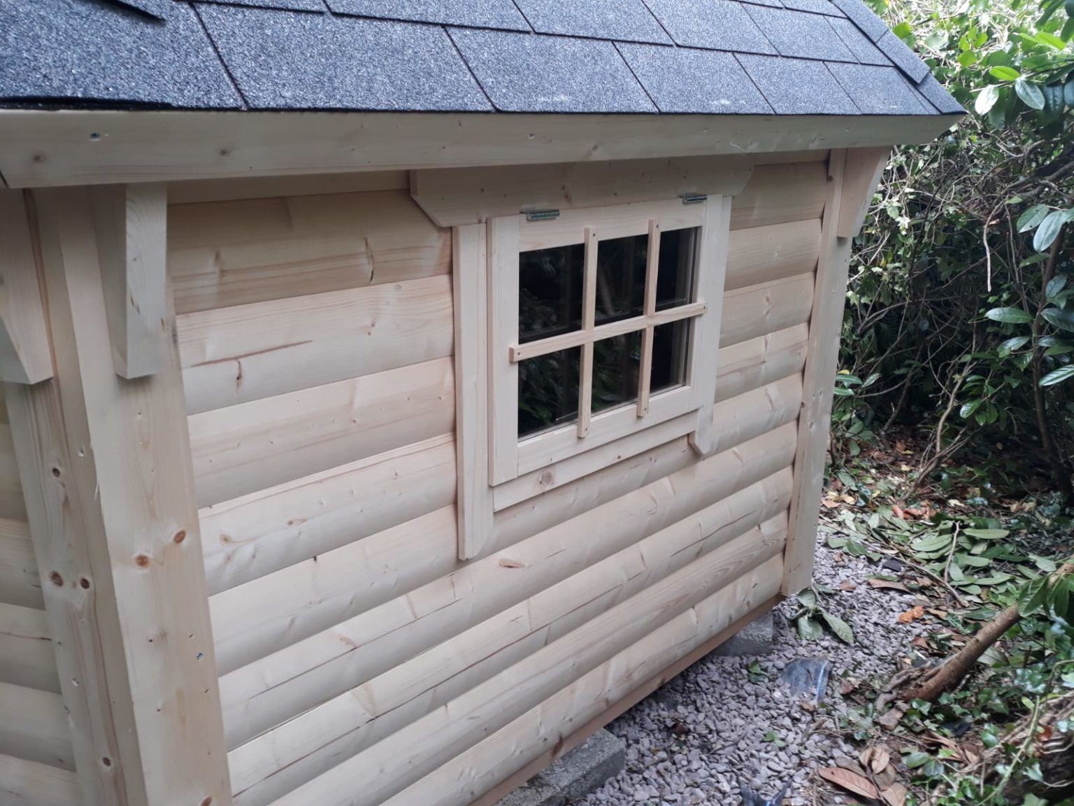 BBQ Hut Hennessy Outdoors