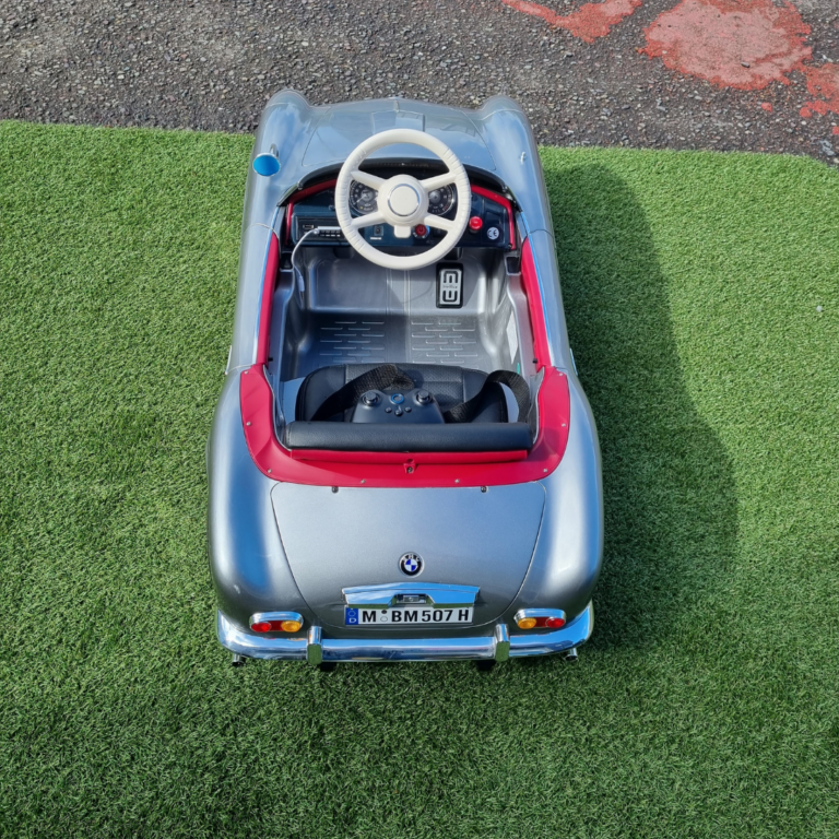 Kids Ride On Licensed BMW 507 12V Car - Hennessy Outdoors