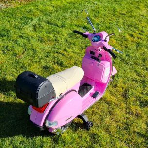 Kids Pink Vespa Scooter