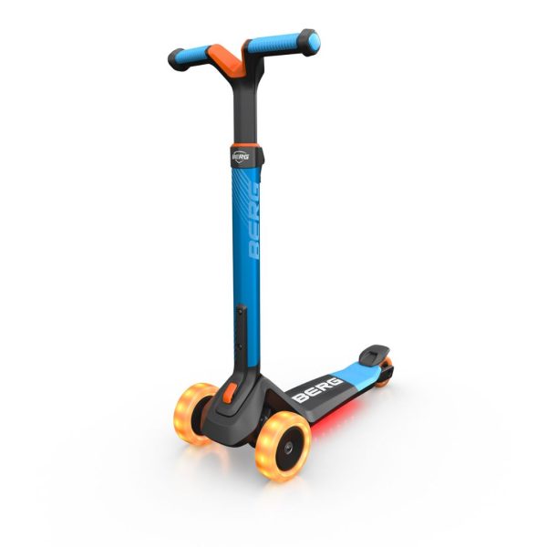 Berg Nexo Kids Scooter Blue LED Deck